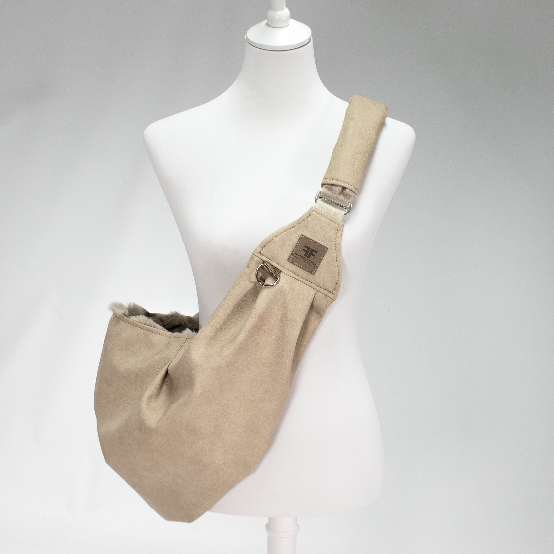 Frau Frauchen Hundetragetasche Cuddly-Bag Kunstleder Cottage für Hunde und Haustiere