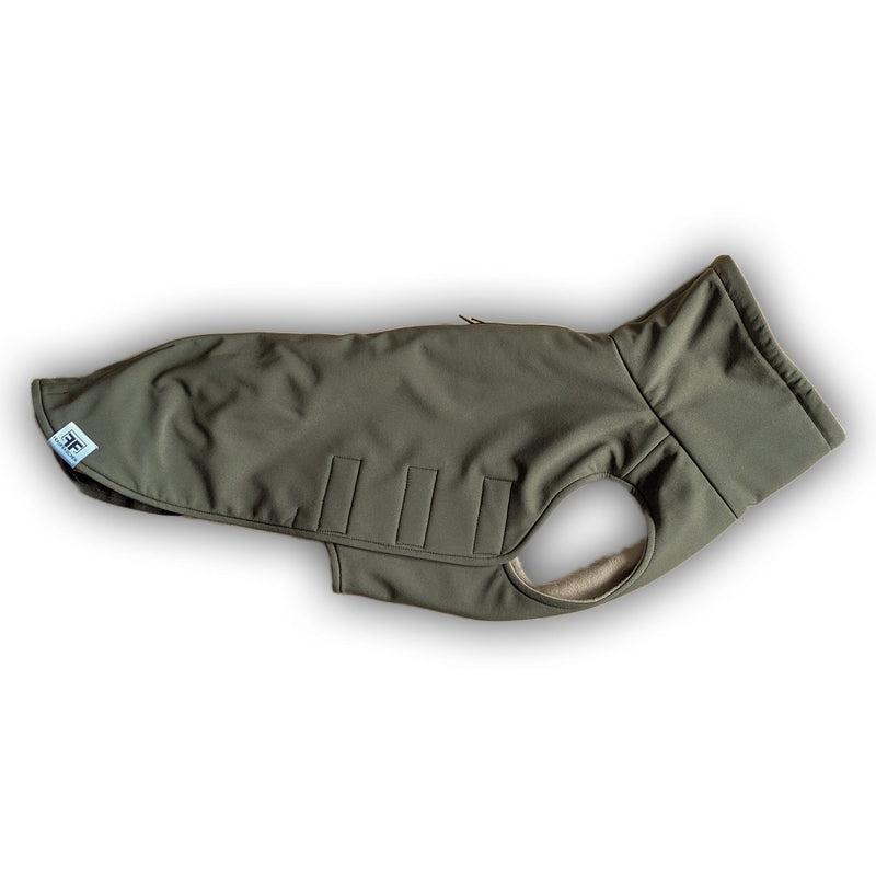 Frau Frauchen Softshell Hundemantel Olive für Hunde und Haustiere