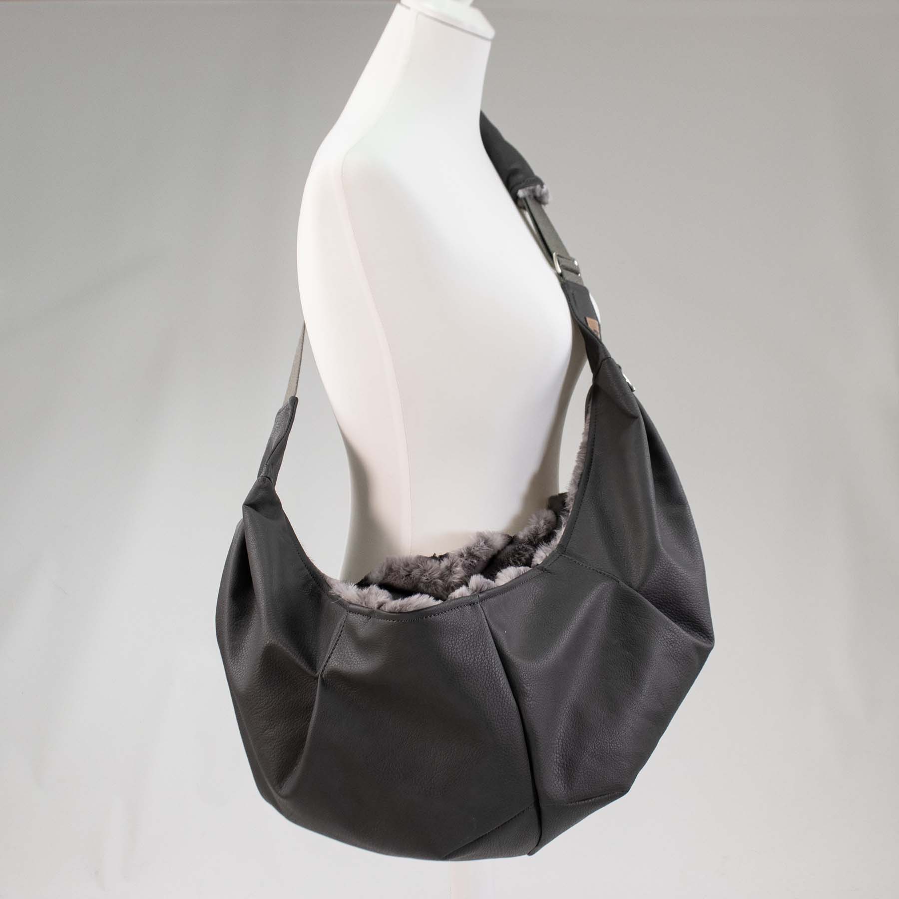 Frau Frauchen Hundetragetasche Cuddly-Bag Kunstleder Industrial für Hunde und Haustiere