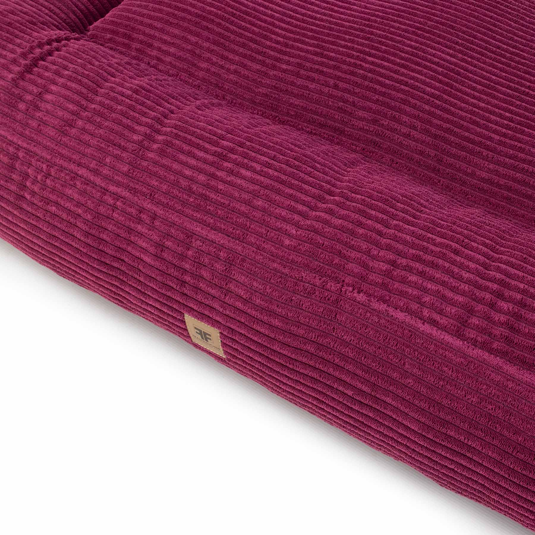 Frau Frauchen orthopädisches Hundebett Letto für Hunde und Haustiere in Cord Merlot