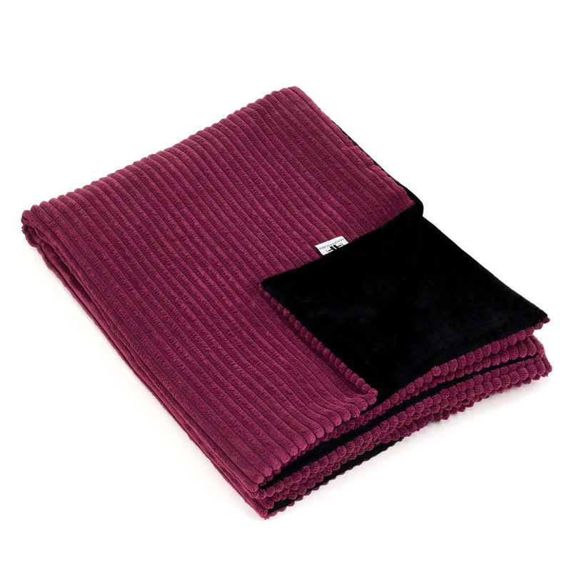 Frau Frauchen Kuscheldecke Wohndecke Cord Merlot für Hunde und Hautiere